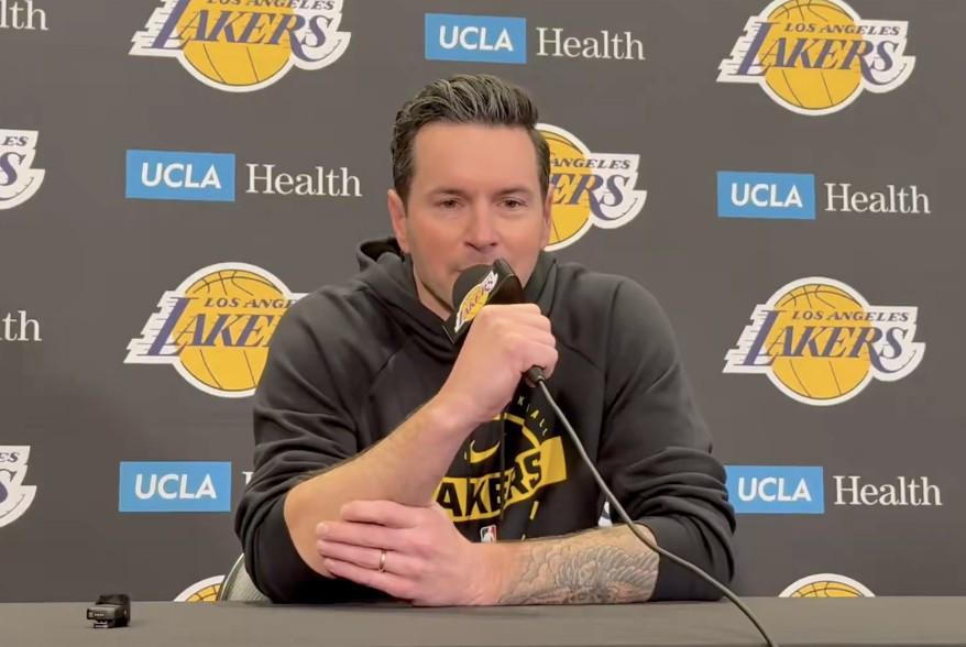 开云体育官网-与东契奇争吵？雷迪克：太正常不过的沟通，我们俩的关系很好